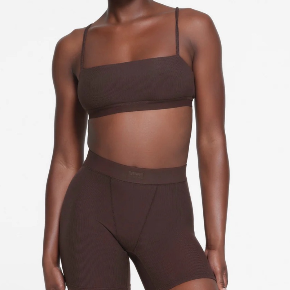 SKIMS Soft Lounge Strappy Scoop Bralette